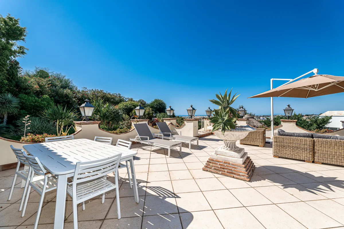 dd0595b4-8516-4bb2-81c1-99c6153f3eca