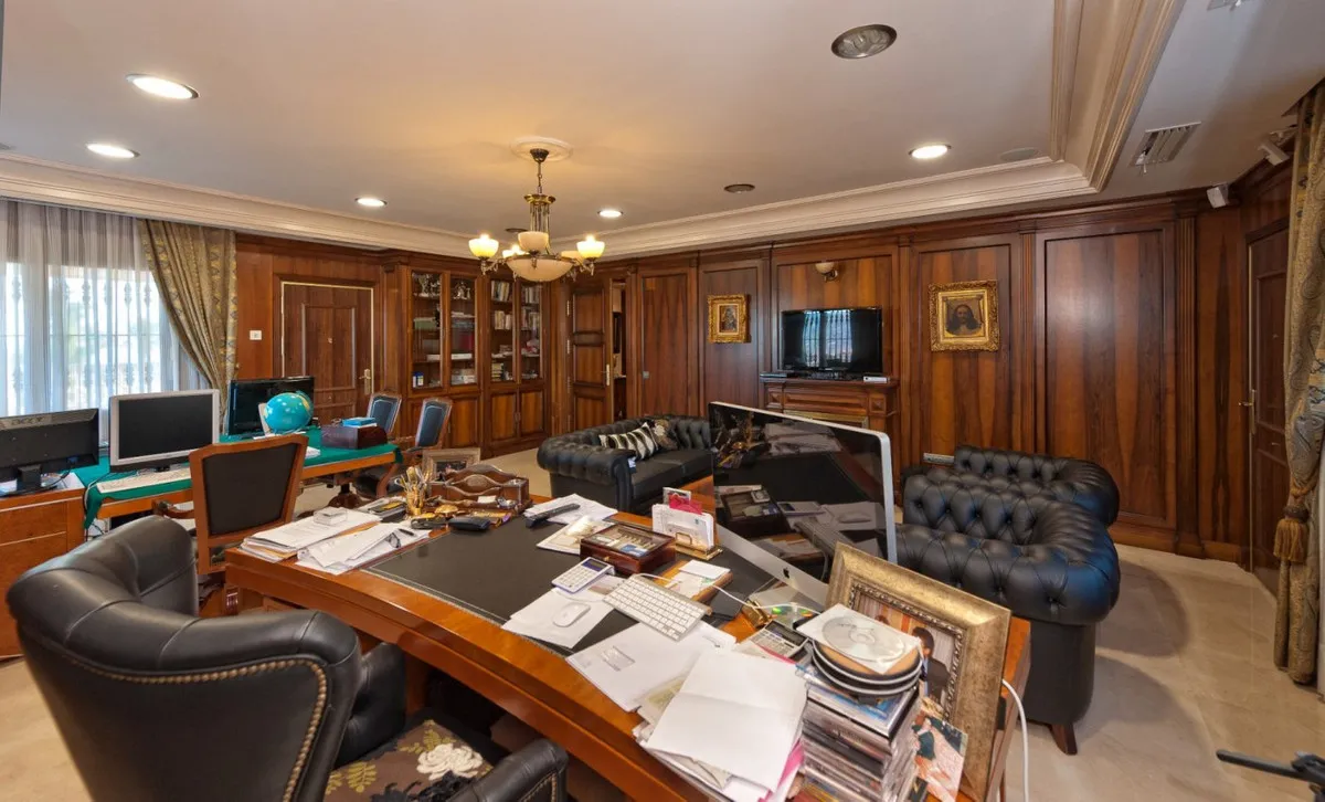 86b291ee-b778-4a46-9009-988f1998330f