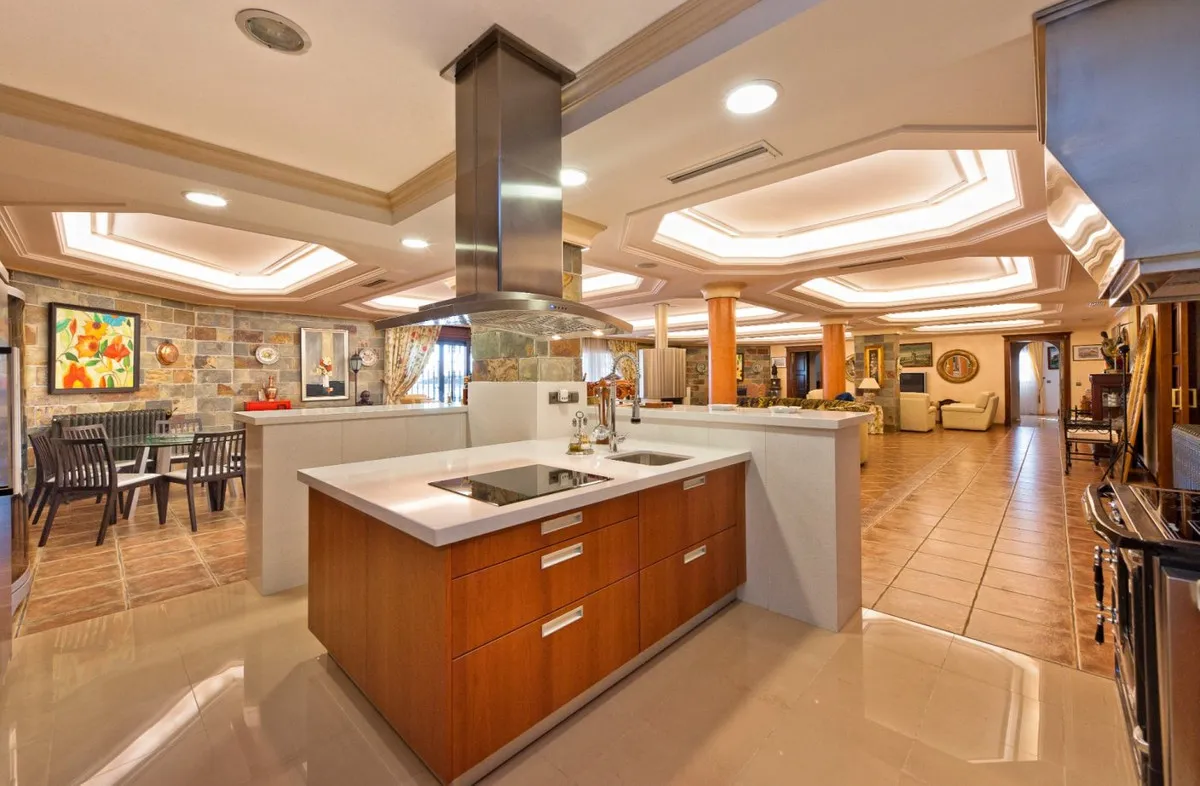 de6b7afa-6081-4b5a-b45a-c840dda01889