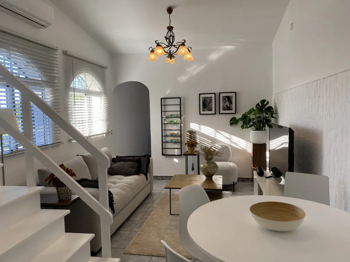 9fac989f-325a-4231-a0ed-48f87ad4fbee