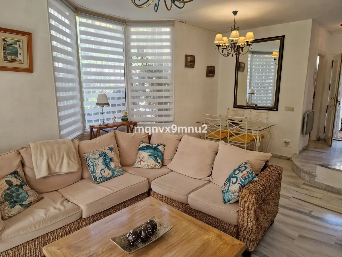 657c2c55-e438-49a5-b2d5-e21af36dce97