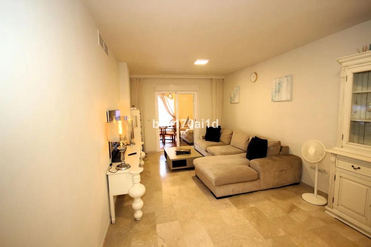 03addc00-9a6a-43aa-bd9d-44bcff4a63f9