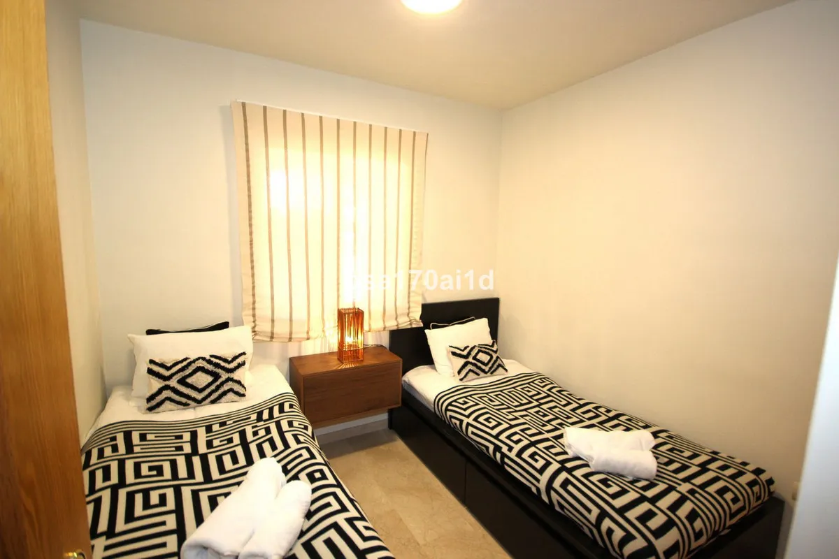 62b99c03-24d1-479c-8912-466bede13174