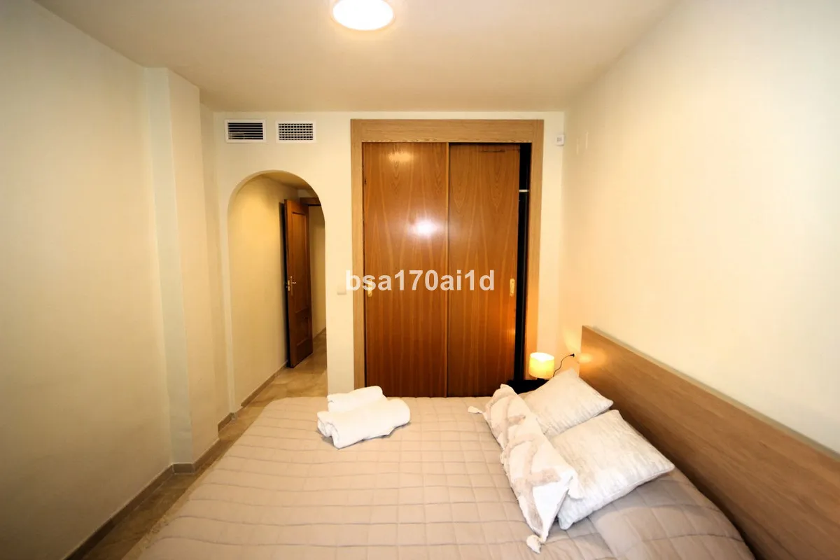 8ac48fe9-eb7a-4e04-bad2-19b6983978be