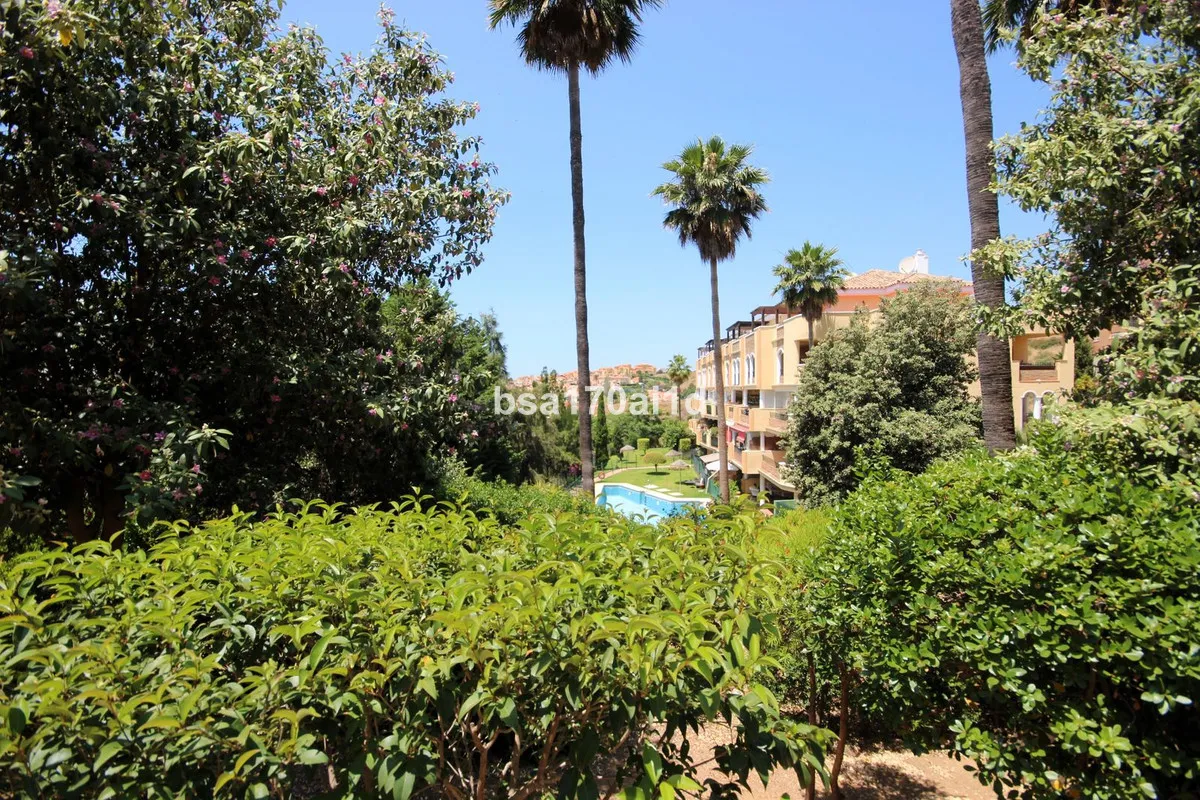 c6a01c17-dfa0-47be-8dbf-88ecd4d20aa3