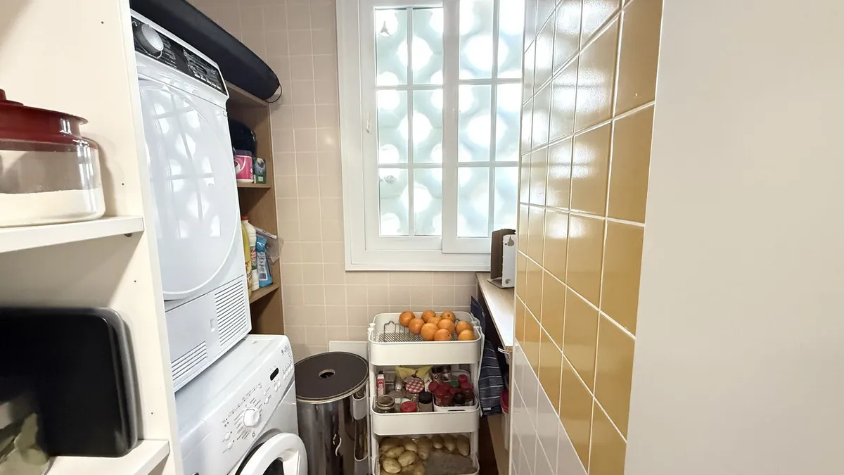 07d92b1a-c2b0-43ec-aca7-2bf98303ff3e