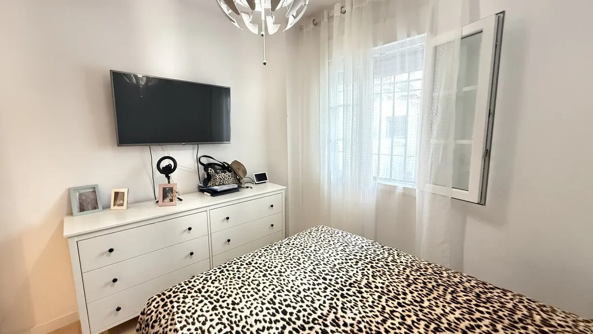 547af328-8dae-49aa-ade6-3e582748114d