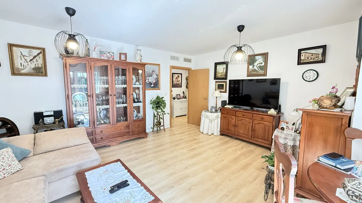 6c3ff116-77e3-47a8-a3f5-2dbd0375c105