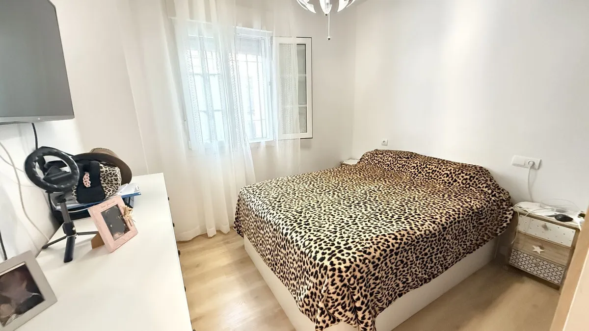 8a88f54c-fb95-47ef-b765-2fa44f9acd1a