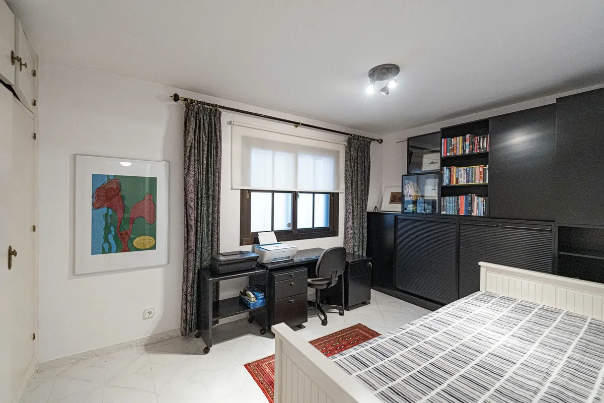 11e55289-39b8-4cb9-a35c-60508d4b0555