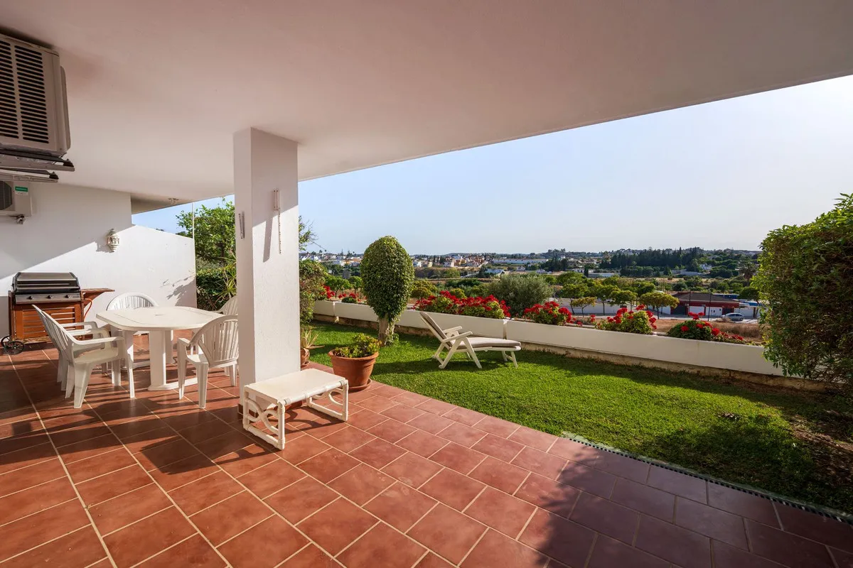 1abc6817-06e7-43a6-844b-ef5a2b1eeaa4