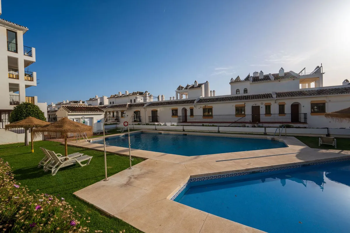 82381783-3411-4b55-9553-72aa6f6d7d93