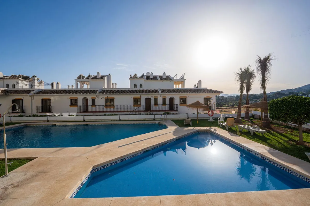 f3e541bb-1585-4803-83a6-6f3bf7b866ee