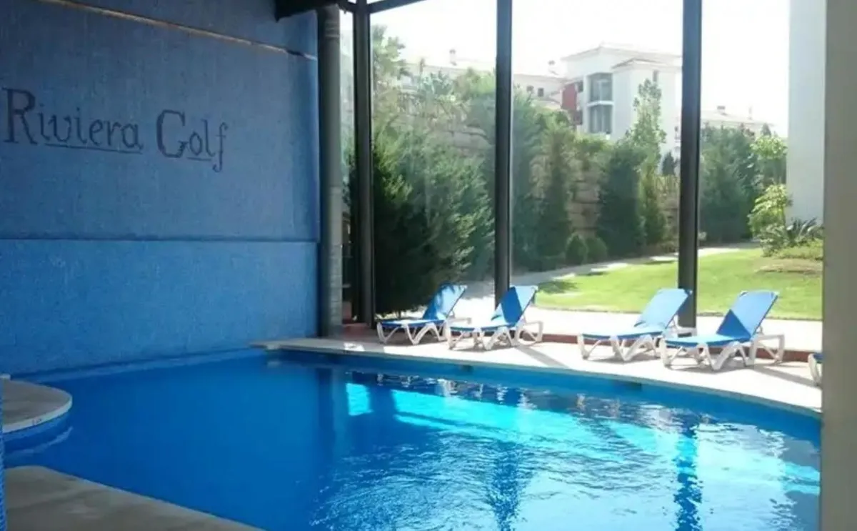 6921ad9e-84a0-4f83-87e4-41e3bd8324a1