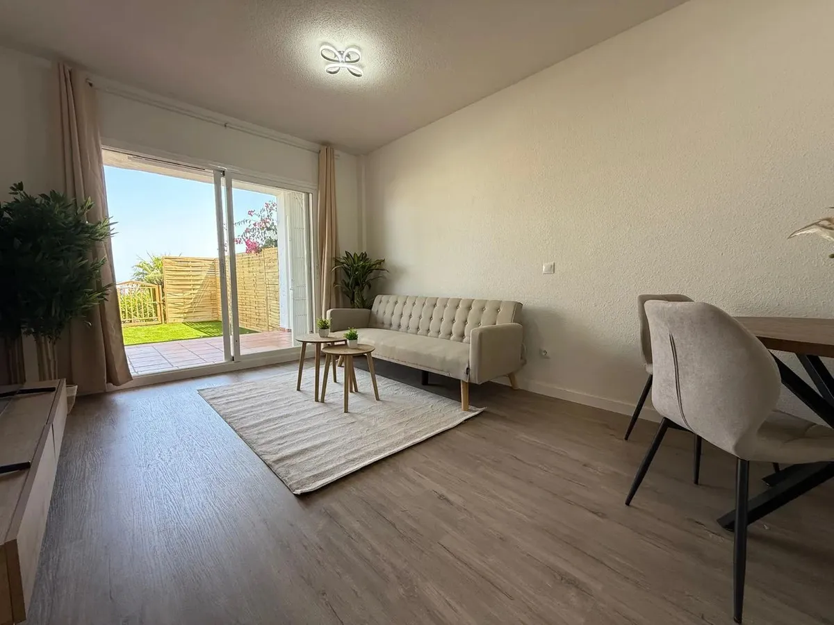 1ba0bdd6-0844-4a73-9749-be527313badc