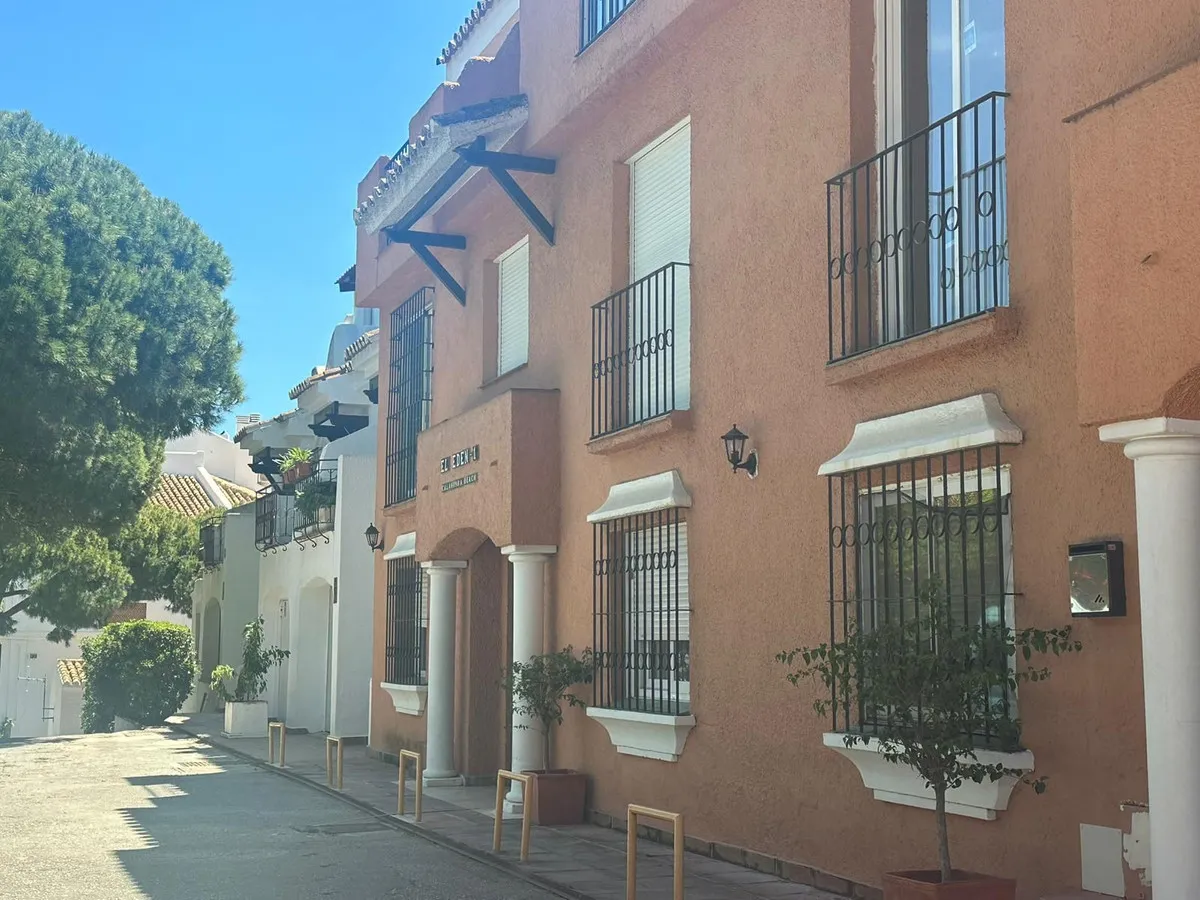 19978fb7-c89c-4b97-9208-57442bf16745