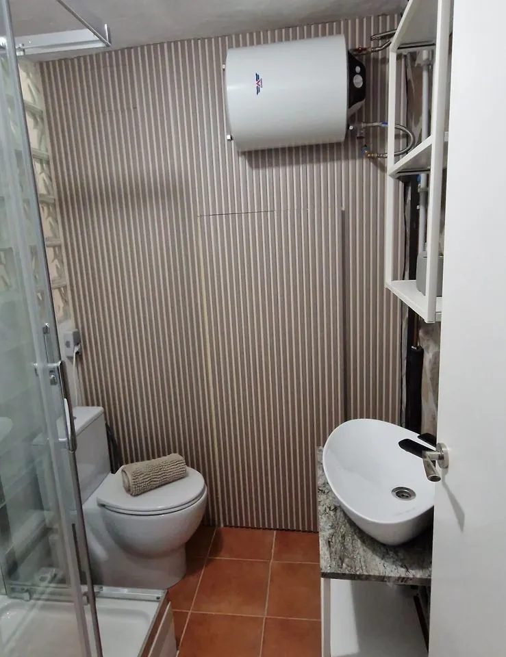 5af4e06e-7624-45fb-a4cc-64386324efd9