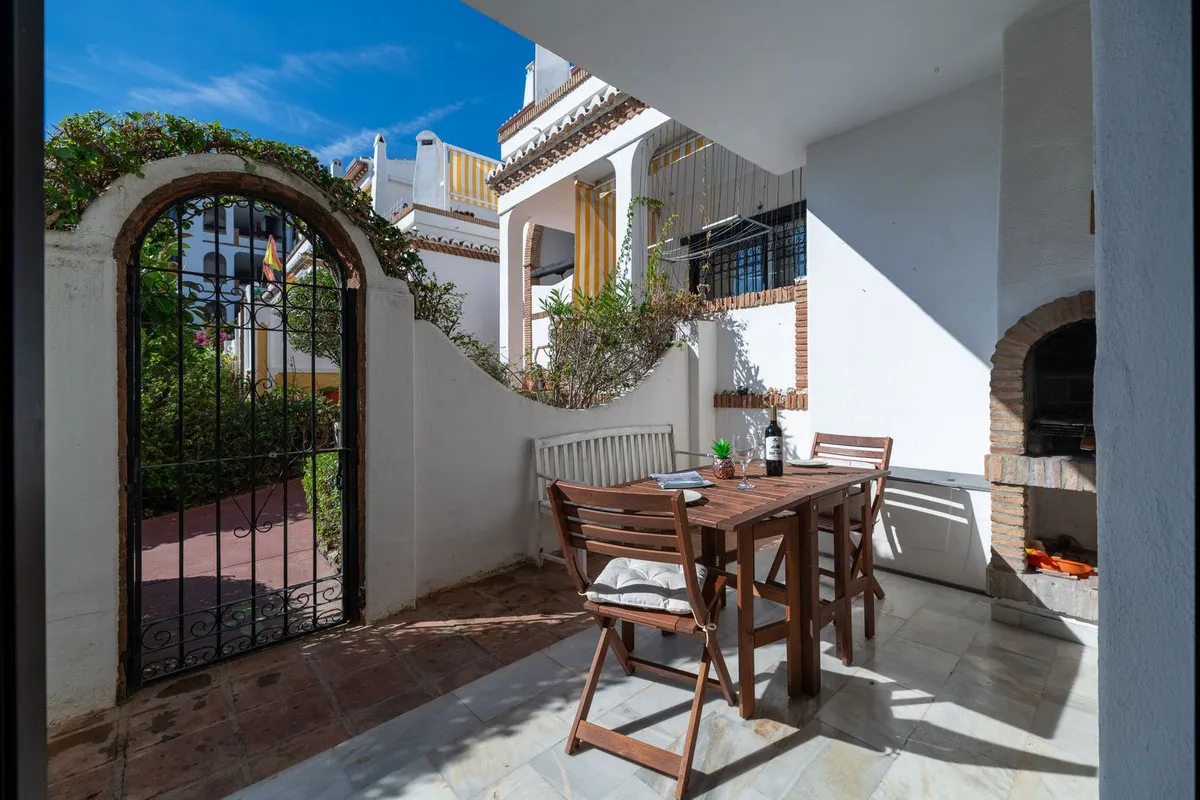 41ca2f79-642b-488d-8b49-a10e62872cd7