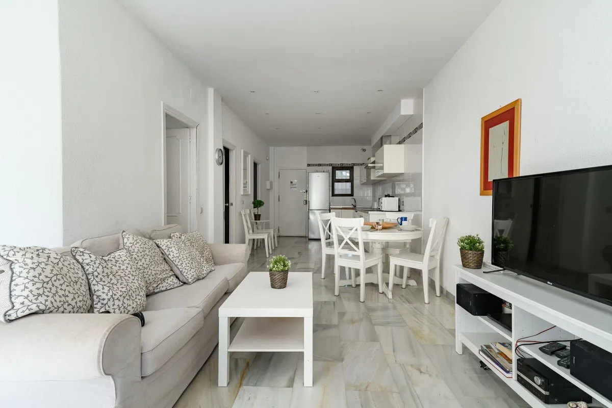 95d96fcd-4b8d-4030-83ed-881e67ae6b2e