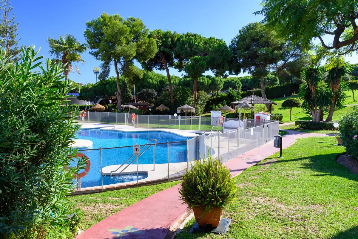 e7ea31d6-928f-4e87-860e-8a25afb3aaf6