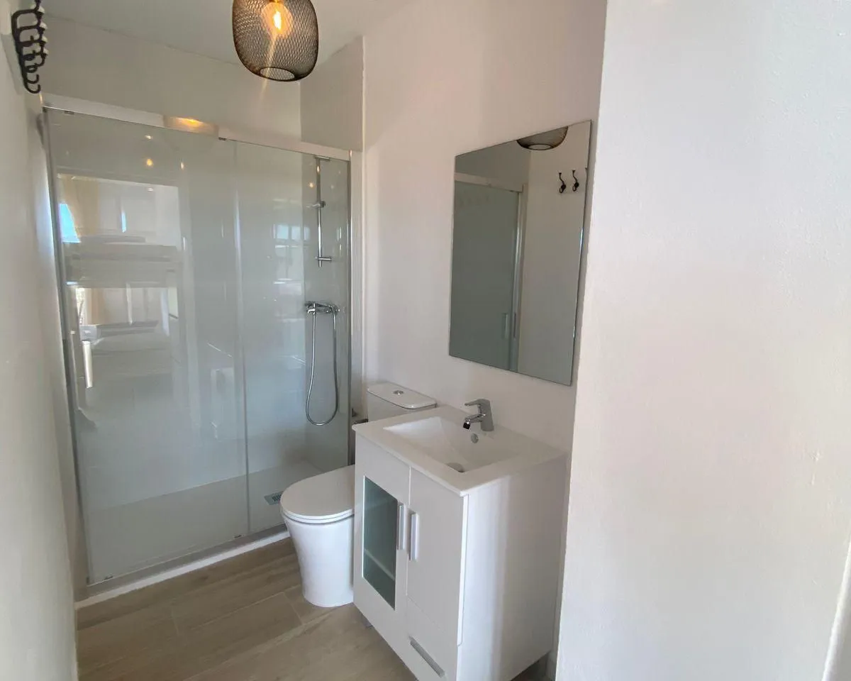 2251514e-2f2b-4cf7-ae94-d1d06afaf76f