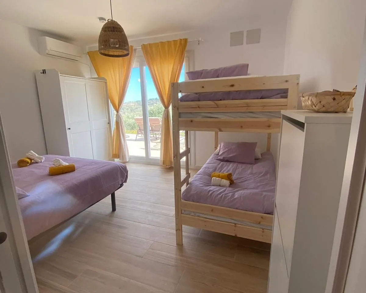 34910098-94ce-435e-b6f6-c407d789b40c