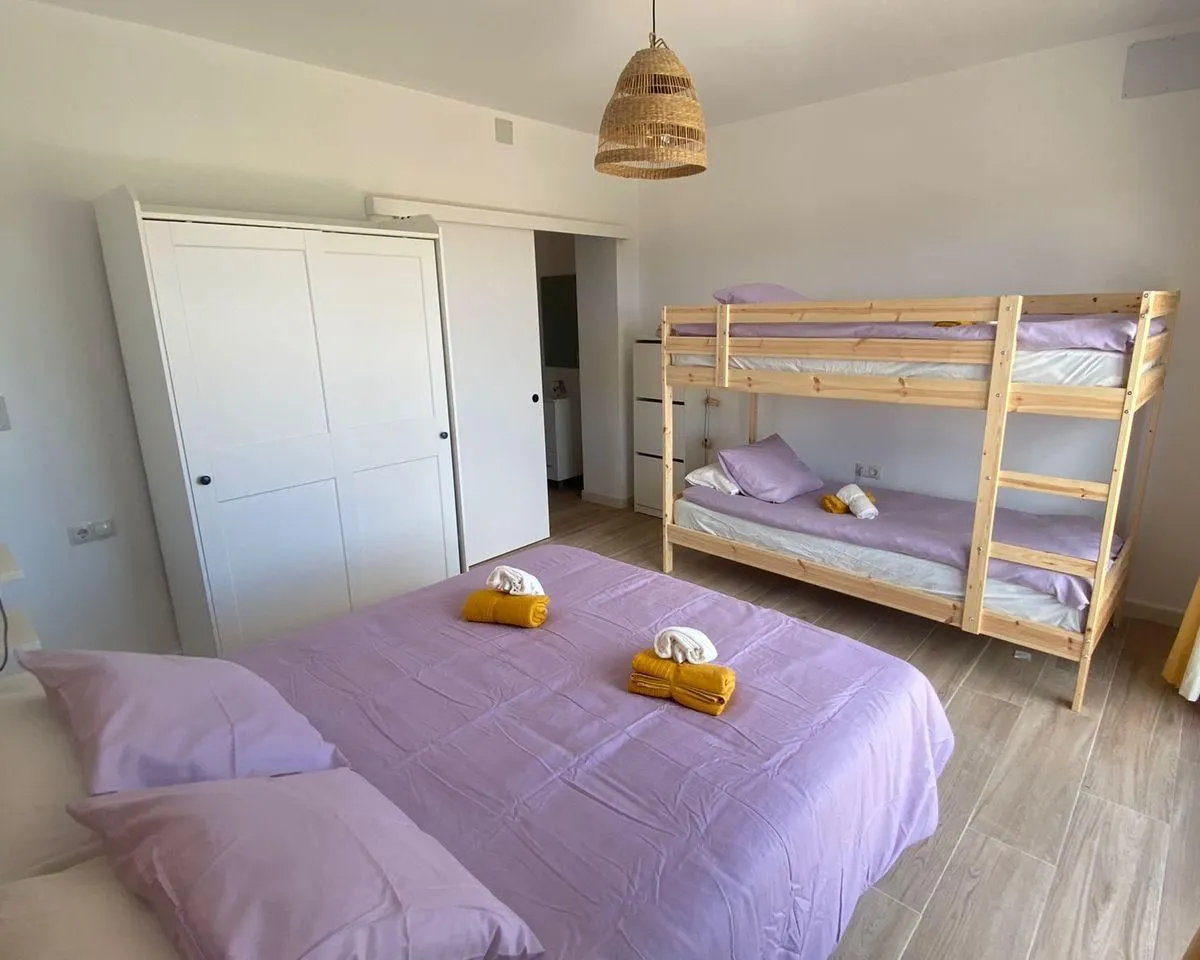 b80cf22f-78ce-481f-8dcb-d84a0a14e30b