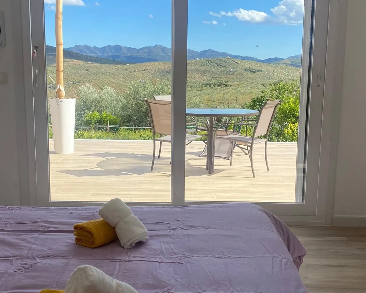 c271ccb5-3844-46b5-a1ec-f5b75259fc9f