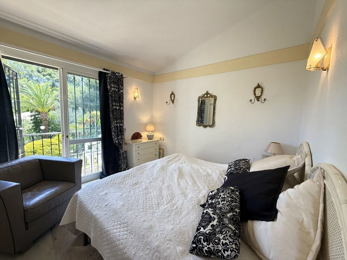 2c351c0a-c149-4f9f-91b8-ad7a5aa9e284