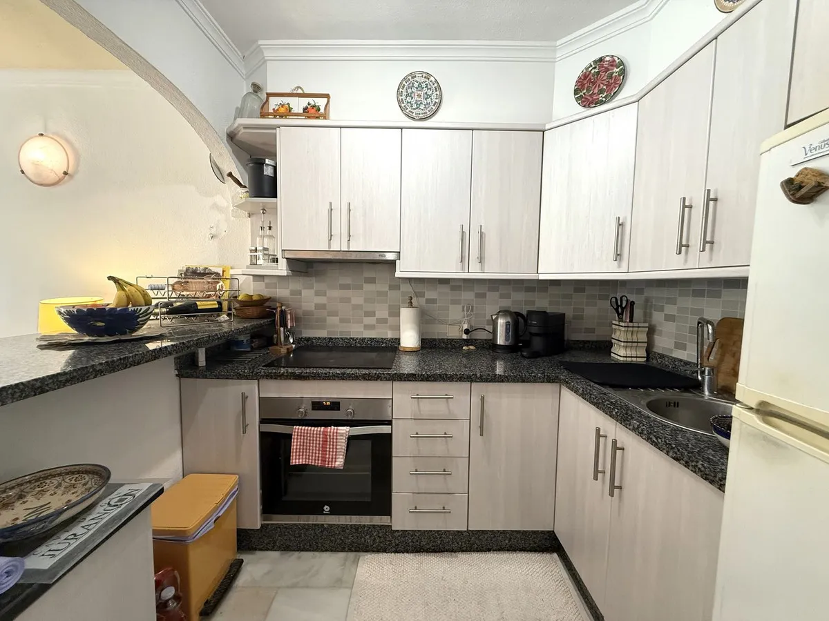 f6aa9462-9a19-4179-af95-0d2e1db45824