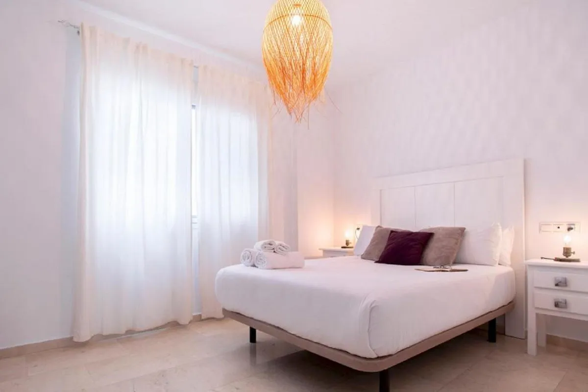 20b9671e-c1f2-44aa-a0fe-1ecdf83ba5b9