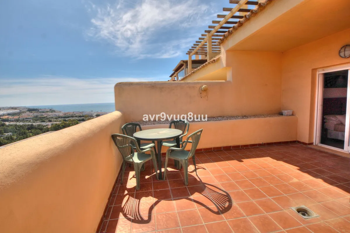 94a966ce-a963-4c1d-8351-5847cd268274