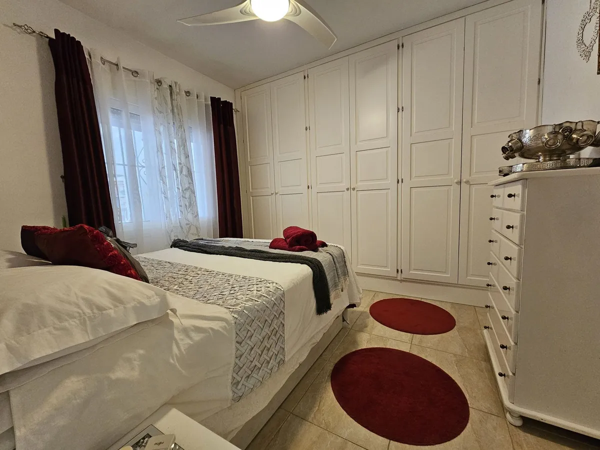 4f6a6cfa-823d-4dd3-a582-b9dedb560396