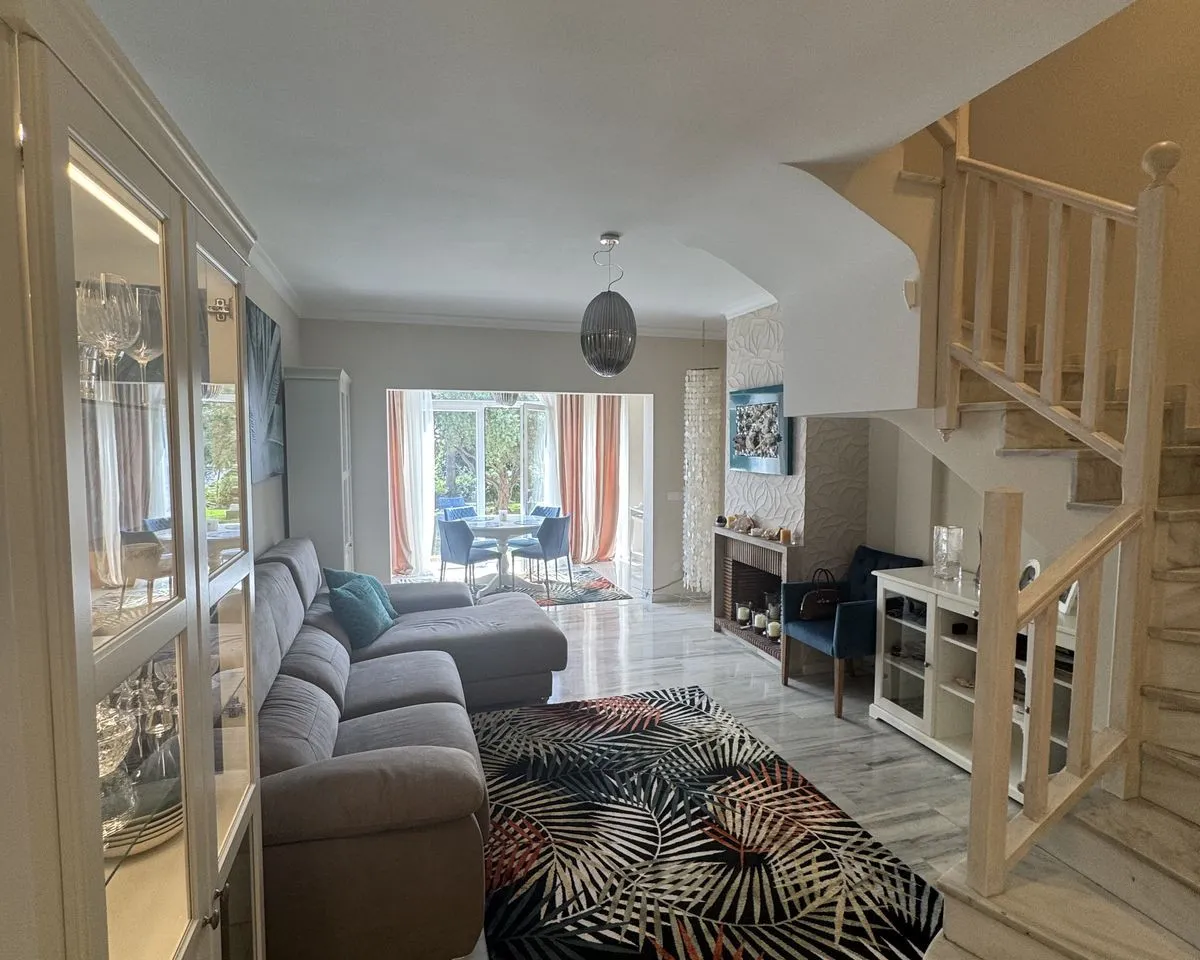 8d34d06d-70e0-4b1f-8d97-ddc68d0cda9f