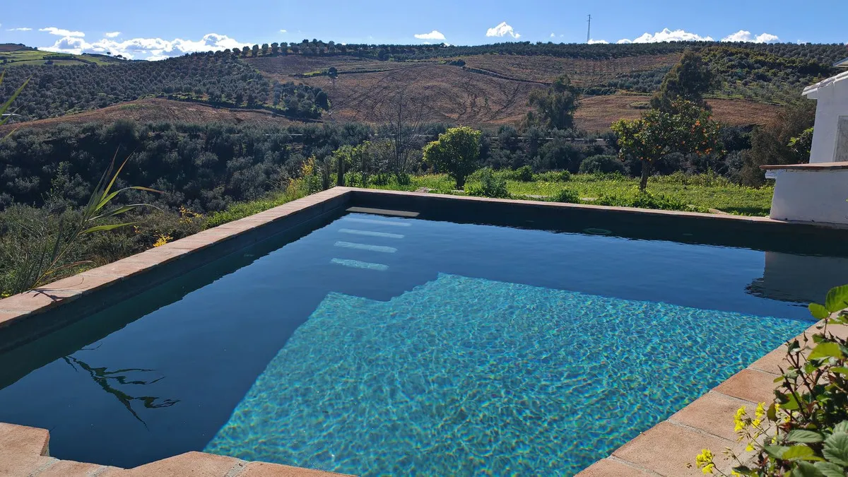 2bbda040-2511-4da6-aee6-3644f00d55e3