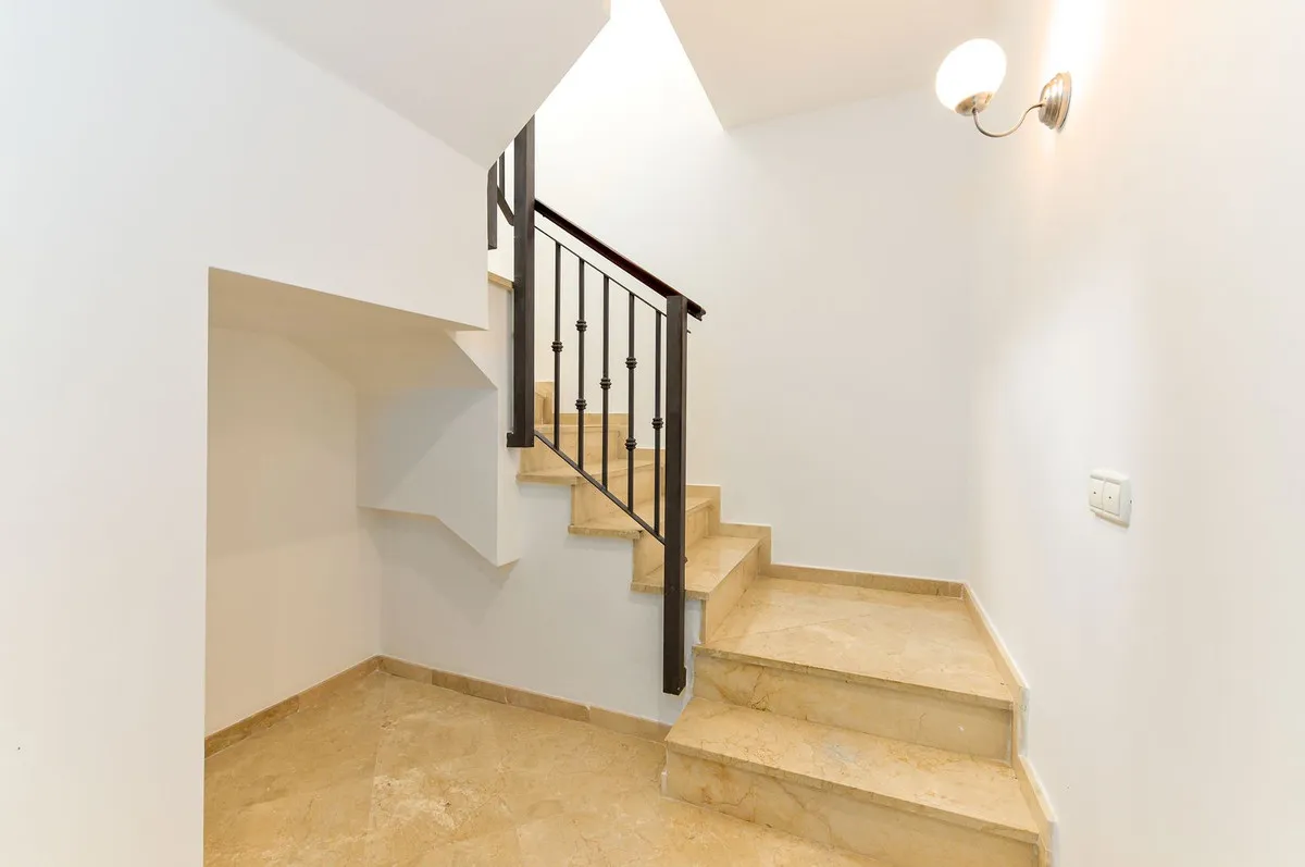 00b227b5-5b30-4acd-903b-5e994a4b6460