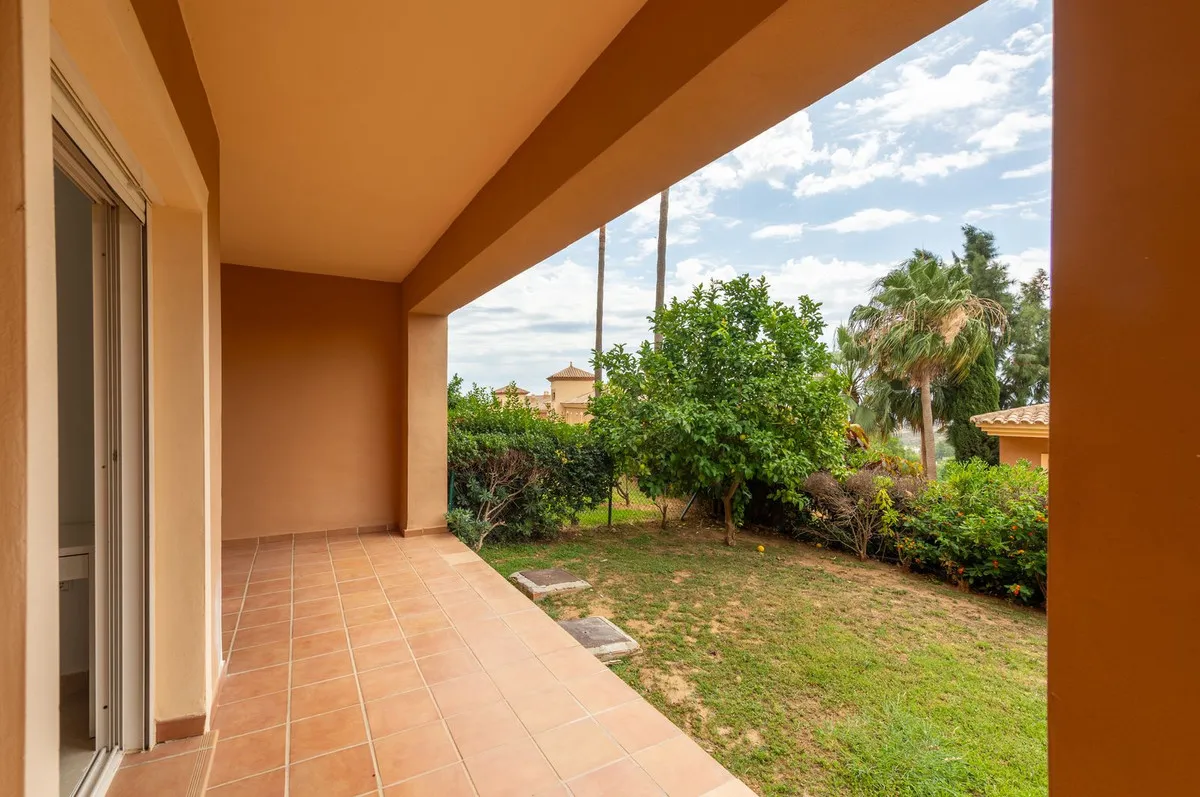 5e93f5b3-1ce5-45cd-a2b1-1af4a8121516