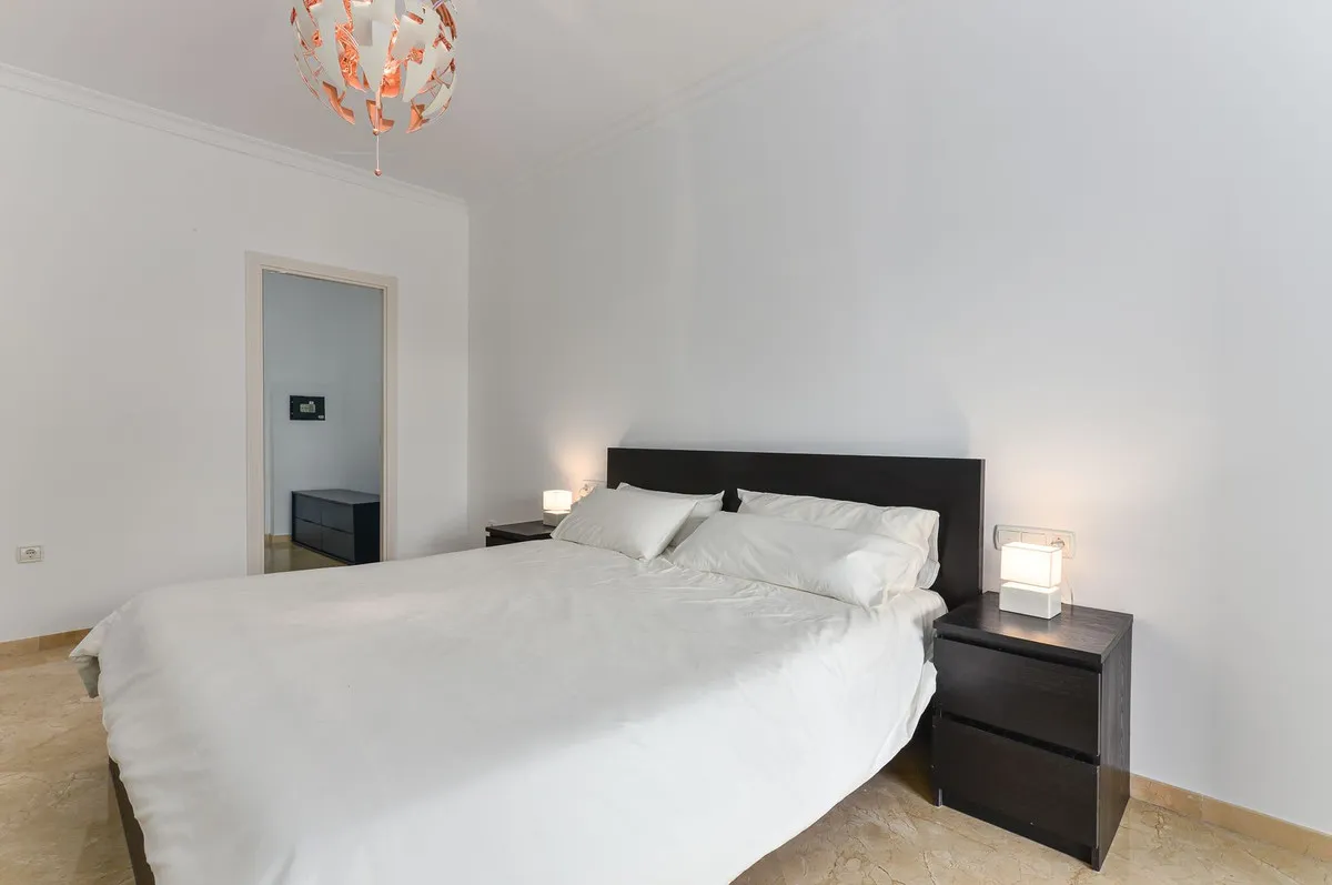 78704527-ee62-45d5-ab17-a1e0a6461f56