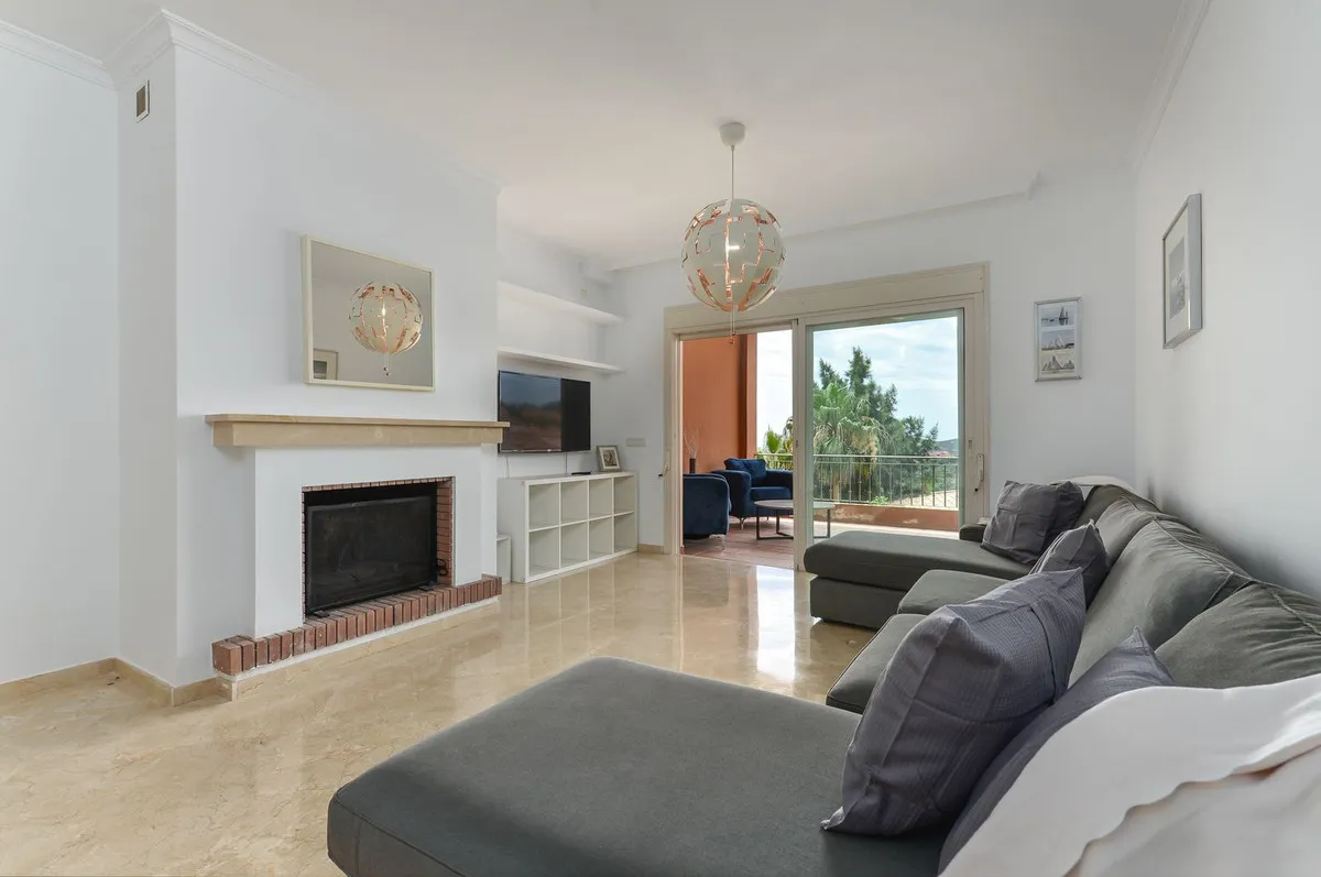 7f8dc860-6dd0-491a-a695-837f3bd9058a