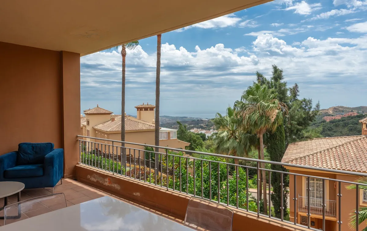 b59ccb16-17e4-45c2-bee9-c0bd26c97496