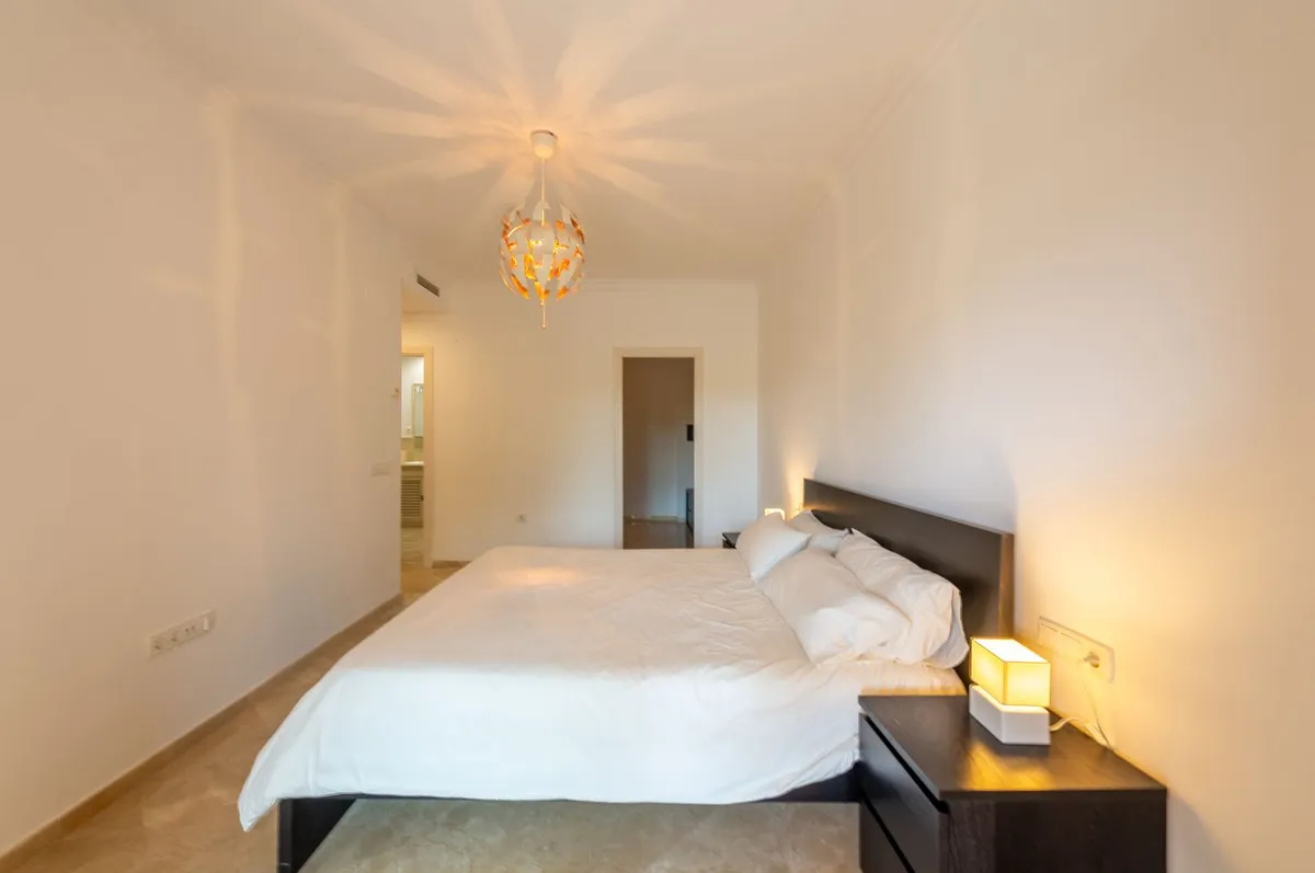 f5b015d5-8bd2-45a1-be83-0a8a24f730fc