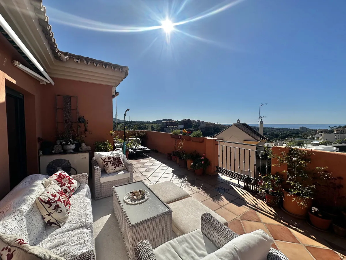 2cd652f3-1627-418a-94b7-56c129a7cf85