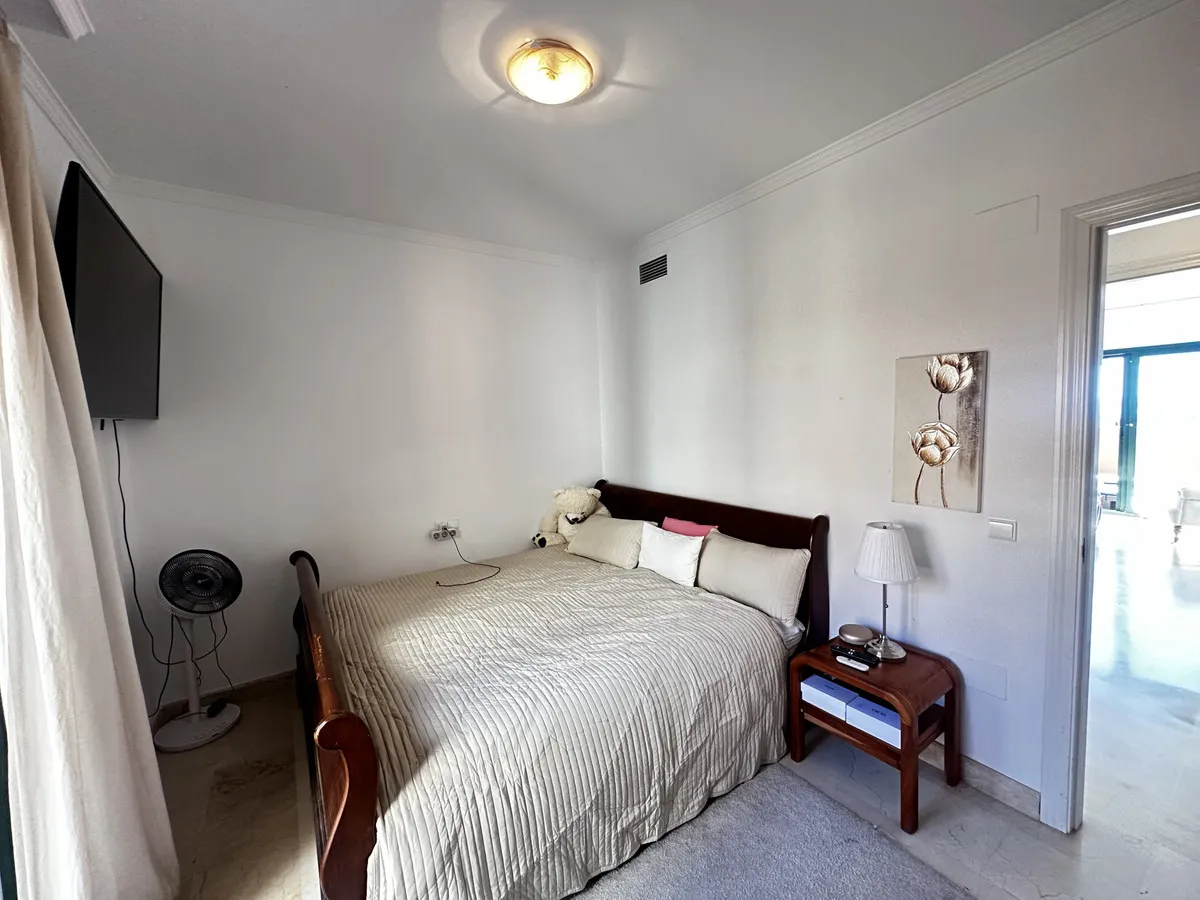 53f2fed2-5195-49a9-9f20-129af81783e7