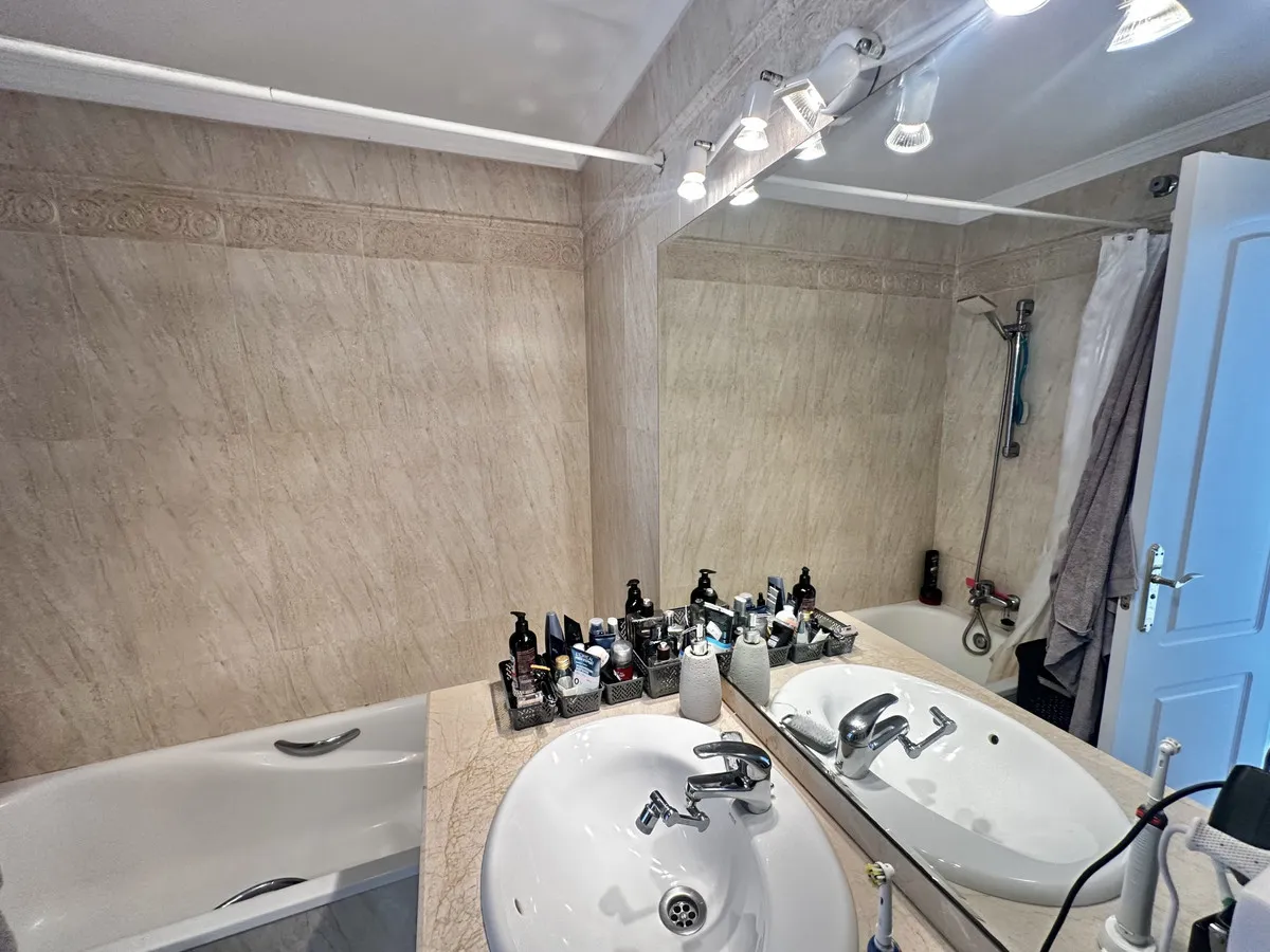 5d3131a8-35ac-454b-a1c1-b21620cc6dfb