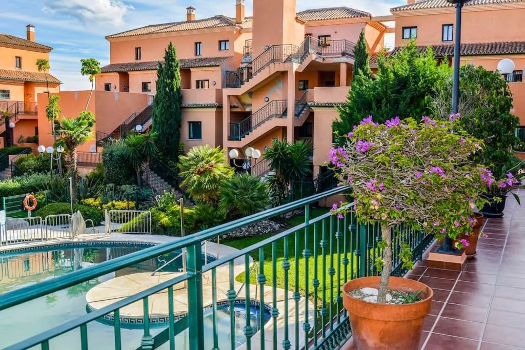 9f2705a0-6cd8-4979-bb64-e01d137349c6