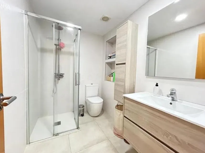 07582d39-c7c7-40d0-8b36-c7498ab566c1