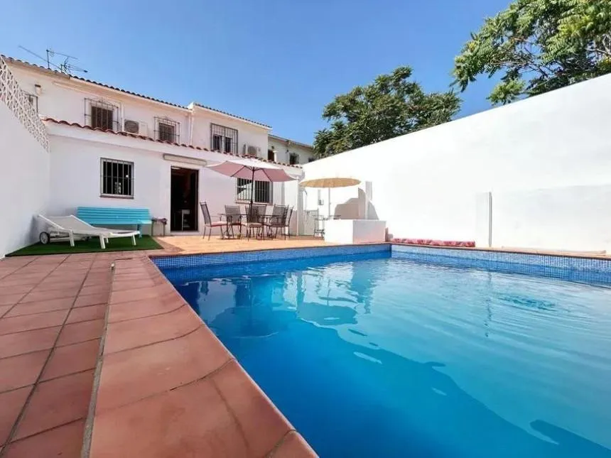 140c083d-e48b-4286-8771-7fc2d80bf9ba