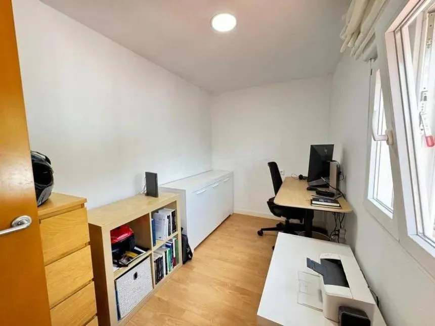 92640f5d-aa18-4287-ac84-7131fcfaea55