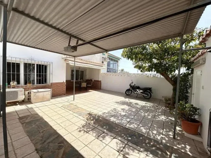 f5ba8134-b60a-450b-86f5-6ab3b4187521