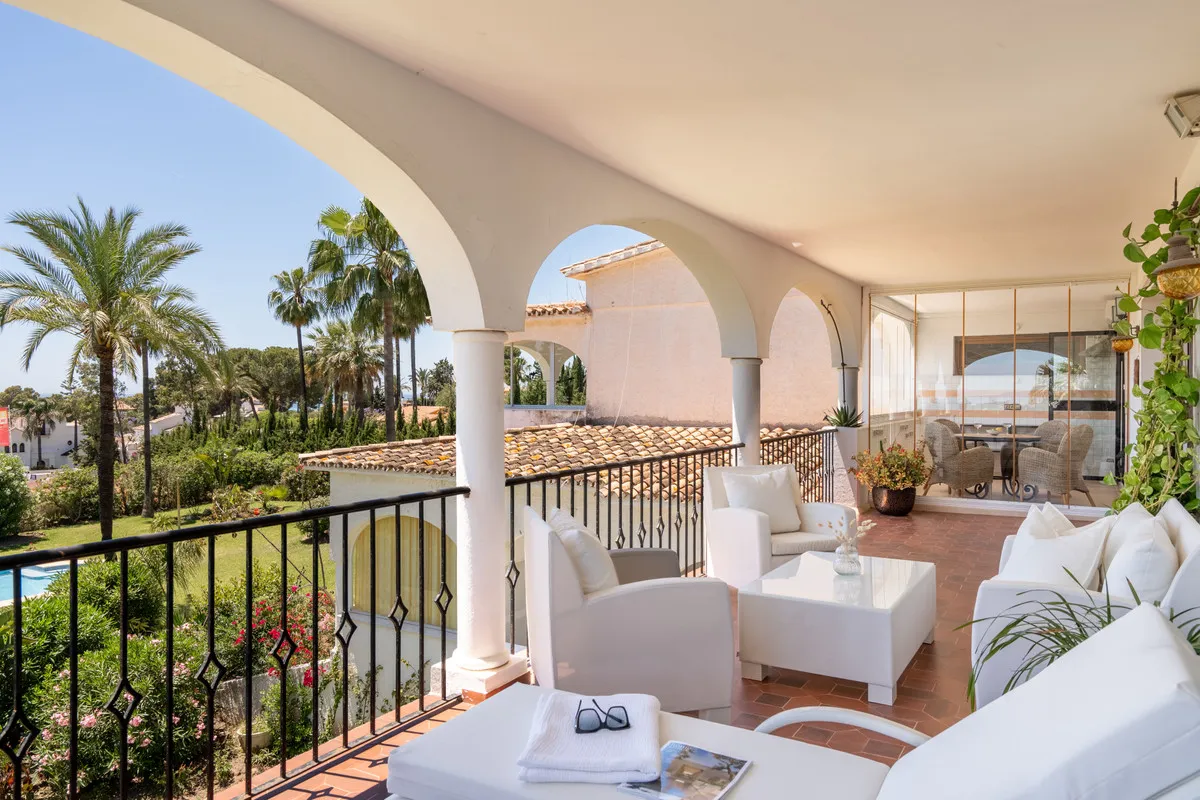 7fd817aa-0e9e-4093-aa2e-4edbe06d22c7